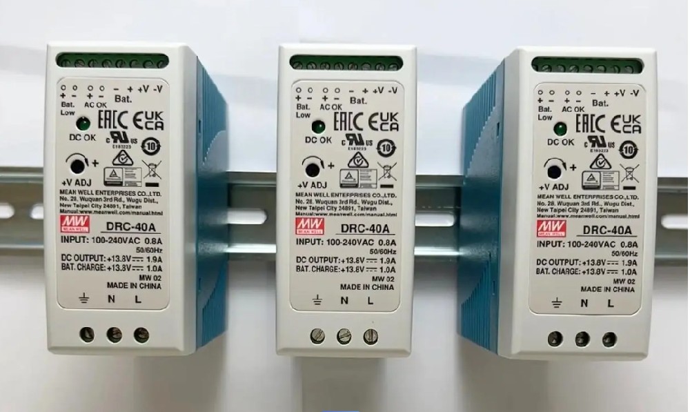 明緯封裝模塊電源，小巧精悍，為設(shè)備空間減負(fù)